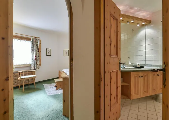 Chesa Spedlas - Celerina Appartement Celerina/Schlarigna