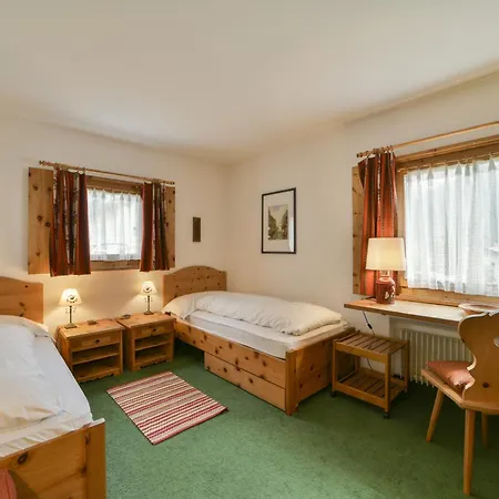 Chesa Spedlas - Celerina Apartment *