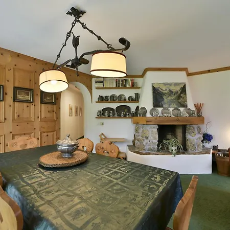 Apartment Chesa Spedlas - Celerina