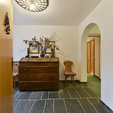 Chesa Spedlas - Celerina Apartment *