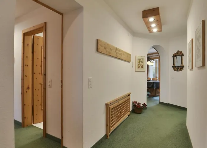 Chesa Spedlas - Celerina Apartament *